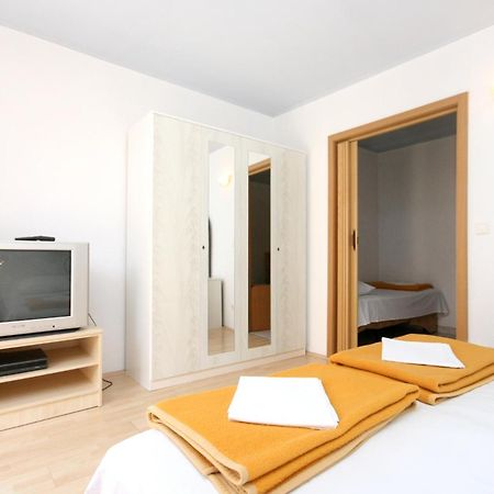 Apartments By The Sea Promajna, Makarska - 2673 Chambre photo