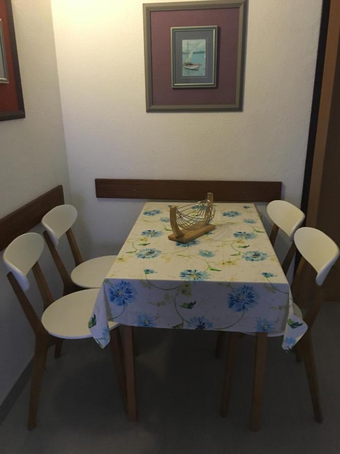 Apartments By The Sea Promajna, Makarska - 2673 Extérieur photo