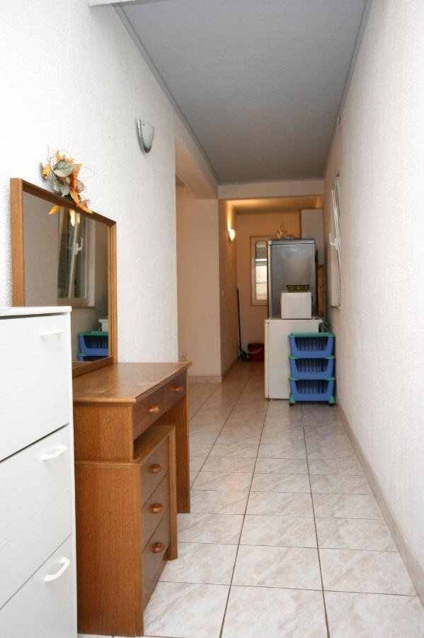 Apartments By The Sea Promajna, Makarska - 2673 Extérieur photo