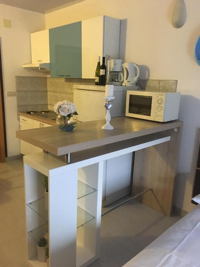 Apartments By The Sea Promajna, Makarska - 2673 Extérieur photo