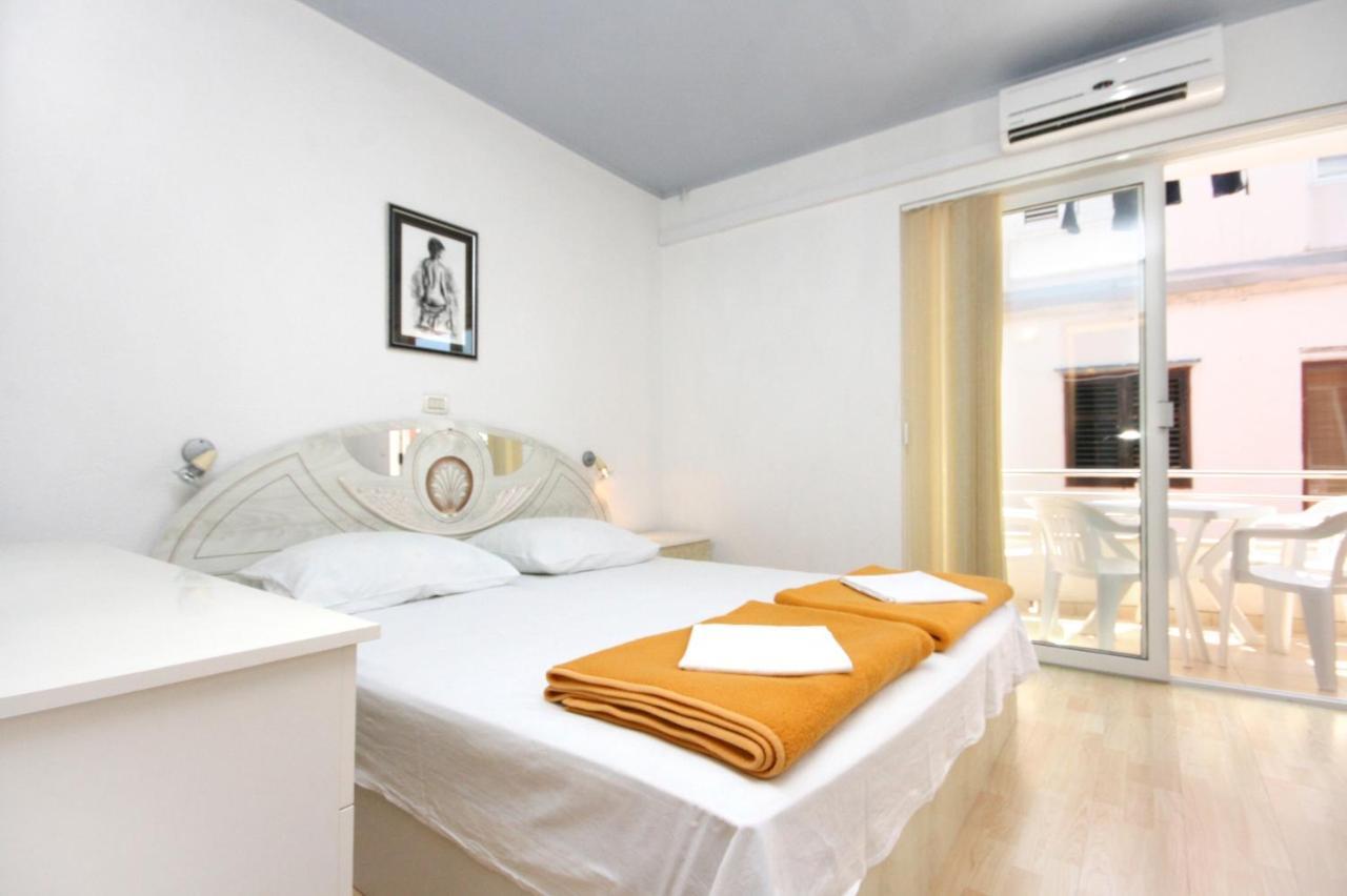 Apartments By The Sea Promajna, Makarska - 2673 Extérieur photo