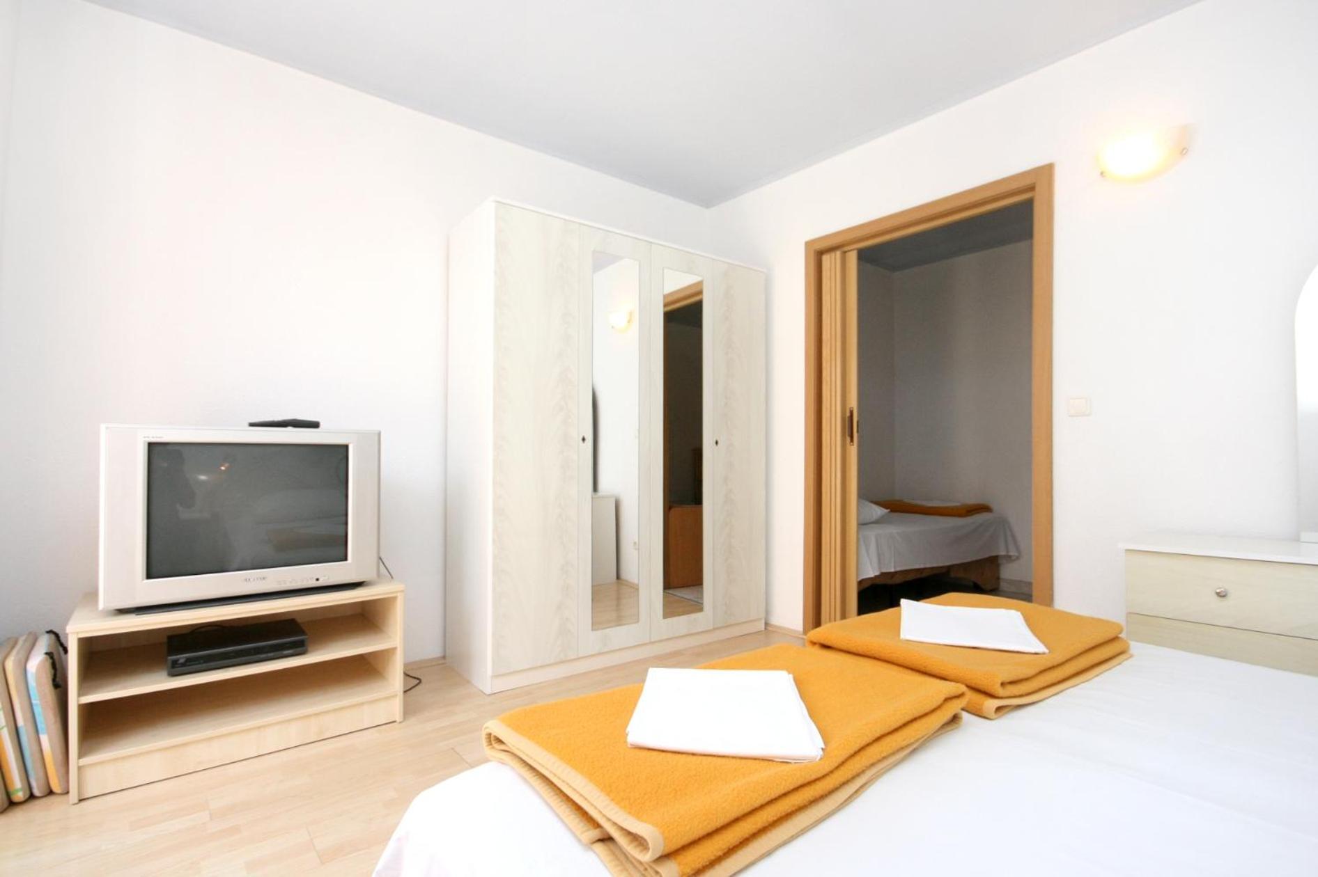 Apartments By The Sea Promajna, Makarska - 2673 Chambre photo